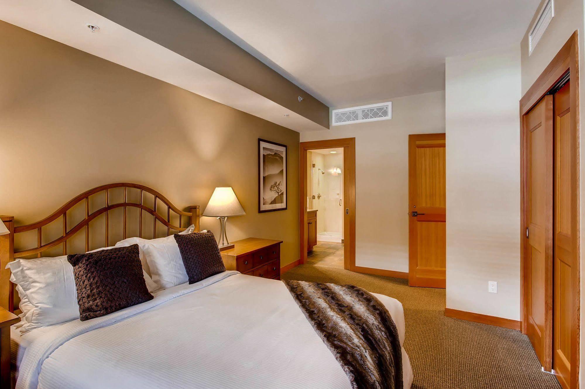 Capitol Peak Lodge By Snowmass Mountain Lodging Сноумасс Виллидж Экстерьер фото