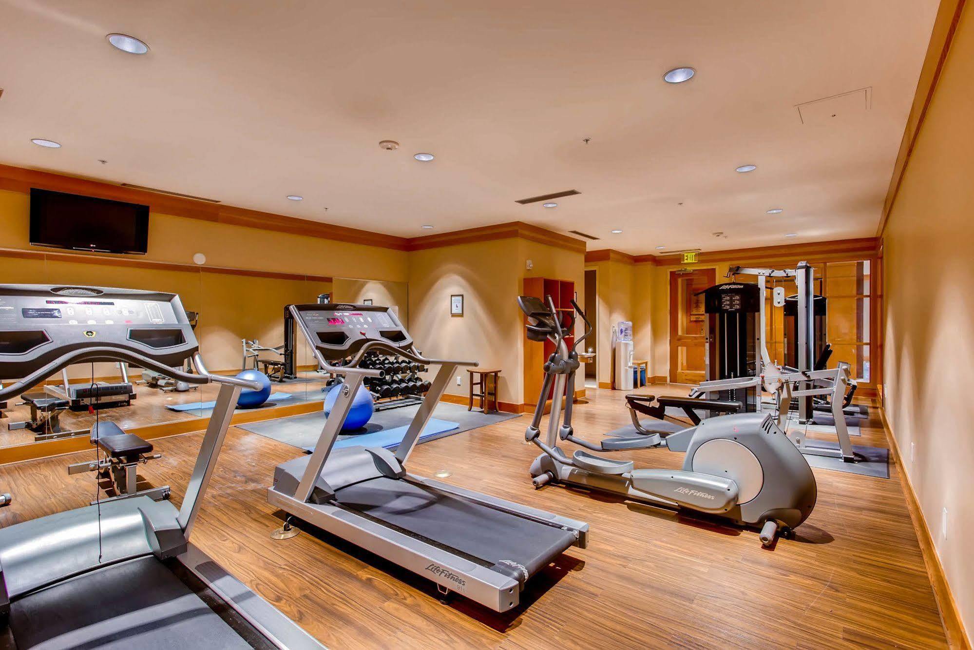 Capitol Peak Lodge By Snowmass Mountain Lodging Сноумасс Виллидж Экстерьер фото