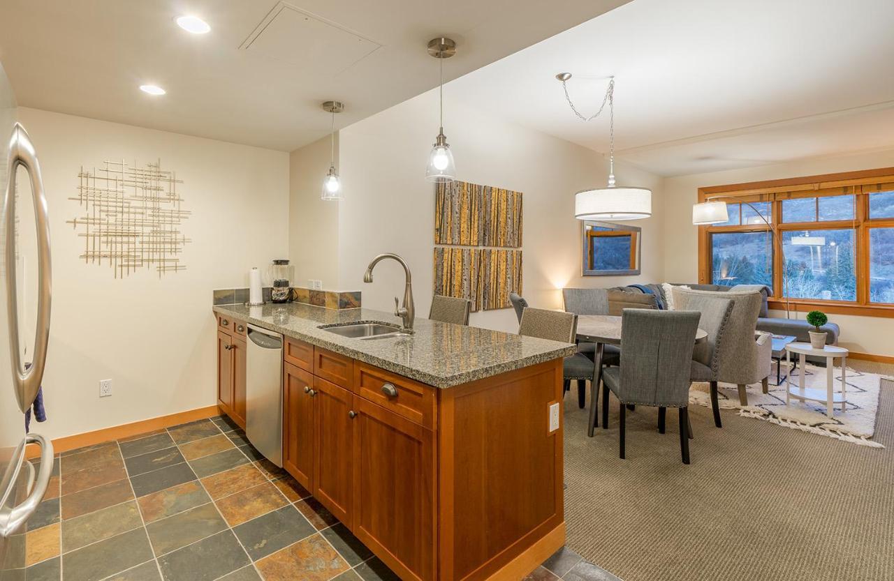 Capitol Peak Lodge By Snowmass Mountain Lodging Сноумасс Виллидж Экстерьер фото