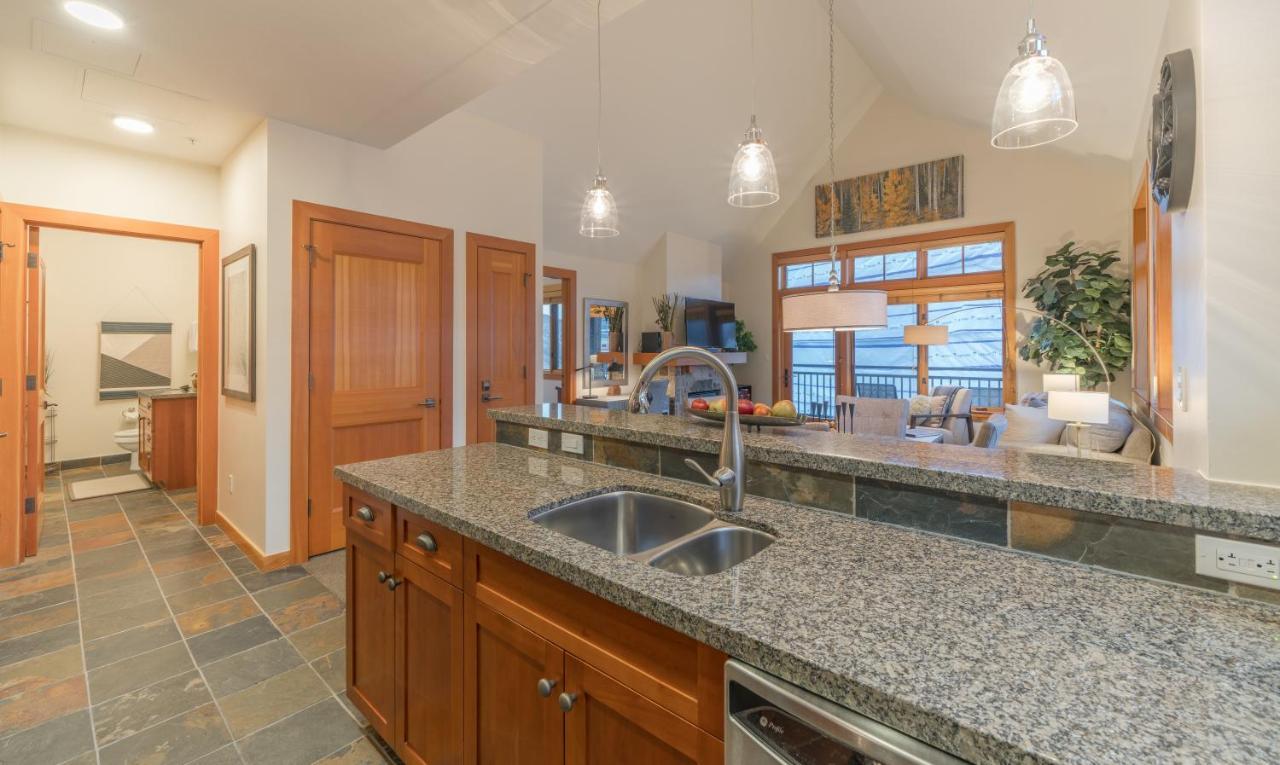 Capitol Peak Lodge By Snowmass Mountain Lodging Сноумасс Виллидж Экстерьер фото